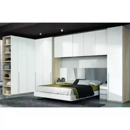 Dormitorios difíciles: soluciones con camas abatibles y muebles a medida