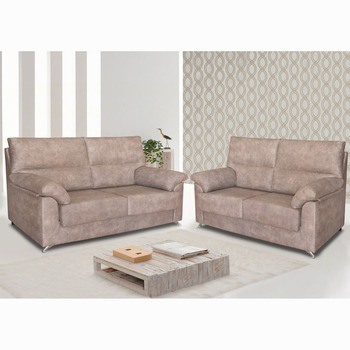 Cómodo sofá de 3 plazas con asientos extraíbles y respaldo reclinable